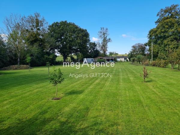 Terrain à CONGE-SUR-ORNE, 72290 - 3520m²