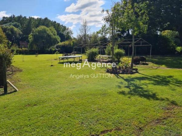 Terrain à CONGE-SUR-ORNE, 72290 - 3520m²