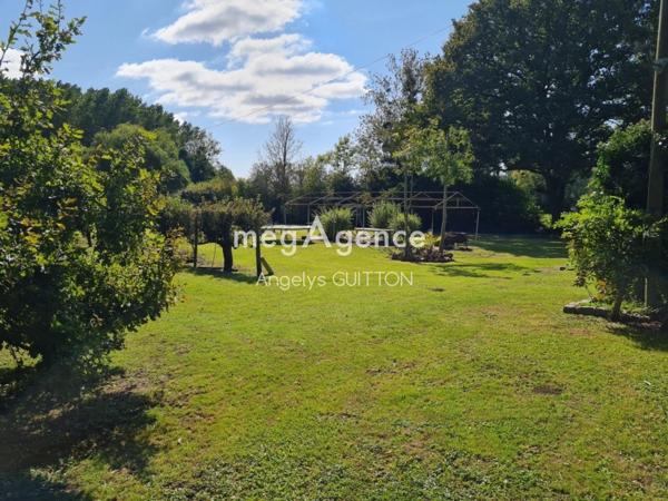 Terrain à CONGE-SUR-ORNE, 72290 - 3520m²