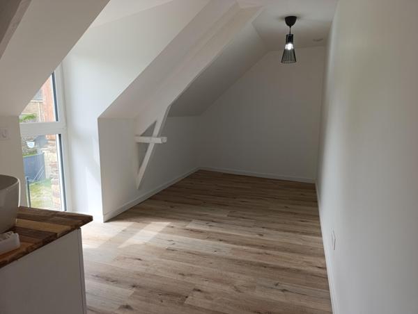 Maison en pierre rénovée – plein centre de GUER (56)