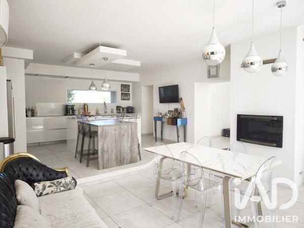 Maison à vendre 16 pièces 473 m² Jonquières