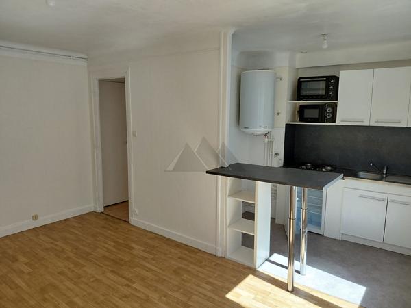 Location d’un appartement 3 pièces (53 m²) à BREST