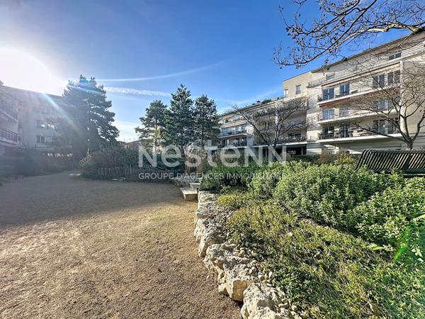 Appartement 3 pièces 2 chambres en rez de jardin avec cave - 69500 BRON