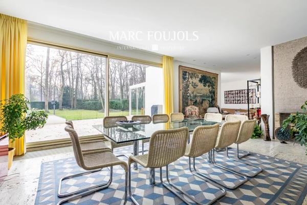 Maison d’architecte plain pied dans le domaine du Lys…