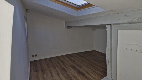 Appartement 4 pièces 80m²