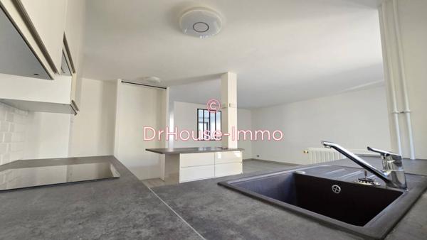 Appartement à louer 3 pièces de 73 m²