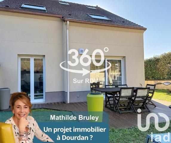 Maison traditionnelle 8 pièces de 131 m² à Dourdan (91410)