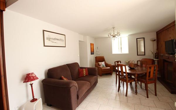 Maison à vendre    7 pièces •  Royan