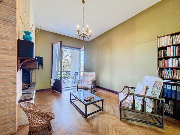 À vendre Élégante maison d'architecte 5 chambres et garage à Nérac 183.57m2