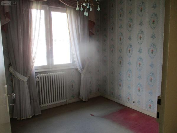 Maison à vendre à Fougères en Ille-et-Vilaine (35300), ref : 11737/740