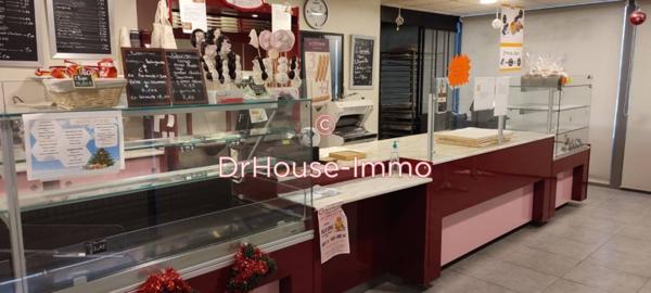 Commerce à vendre 6 pièces de 180 m²