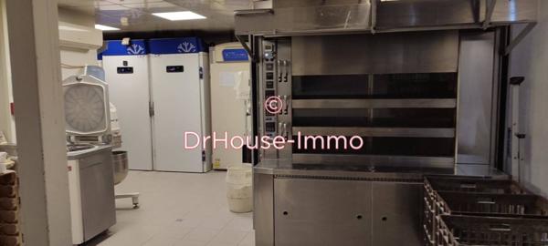 Commerce à vendre 6 pièces de 180 m²