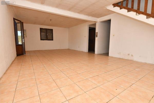 Maison à restaurer à vendre à Entre-Deux à la Réunion (97414), ref : 97405-970747