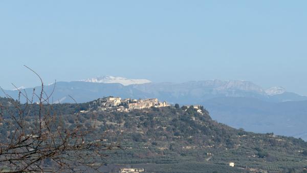 ANCIEN VILLAGE VACANCES DE PLUS DE 3000 m2 SUR PLUS DE 20 HECTARES A NIOZELLES