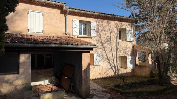ANCIEN VILLAGE VACANCES DE PLUS DE 3000 m2 SUR PLUS DE 20 HECTARES A NIOZELLES