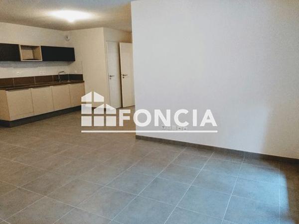 Location Appartement 3 pièces 64 m² - 51 BOULEVARD CAMILLE BLANC Sete 34200