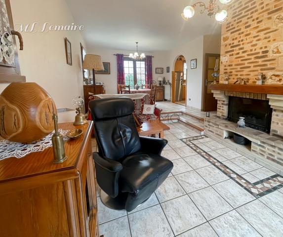 Beaumont-du-Périgord (24440) Maison de ville