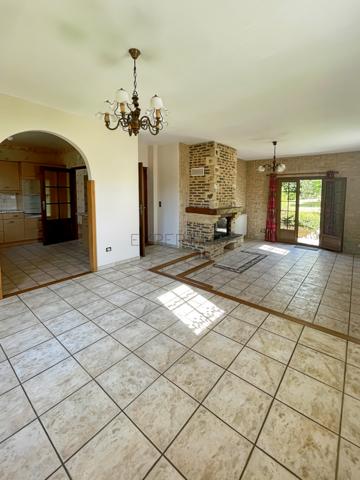 Beaumont-du-Périgord (24440) Maison de ville