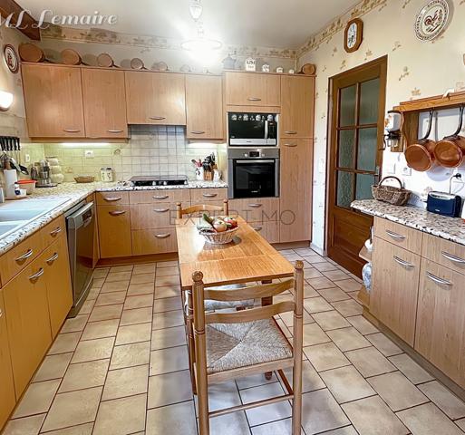 Beaumont-du-Périgord (24440) Maison de ville