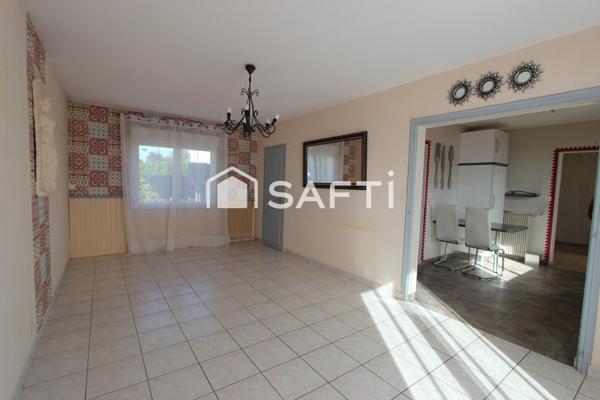 MAISON 3/4 CHAMBRES, GARAGE ET TERRAIN CLOS