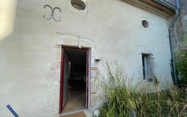 Maison à louer    3 pièces • 78 m2 Le Passage