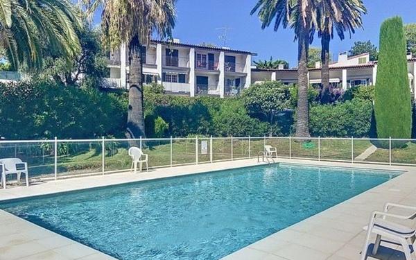Appartement à vendre    1 pièce • 33,62 m2 Cagnes-sur-Mer