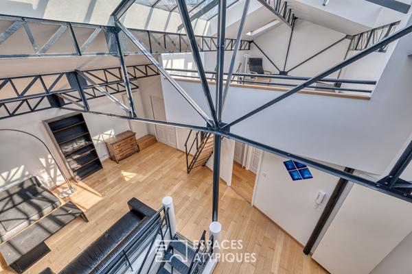 Loft industriel sous verrière