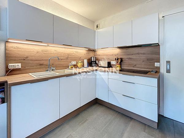 Port Camargue Spacieux Studio double cabine en rez-de-jardin idéalement situé avec vue sur le port