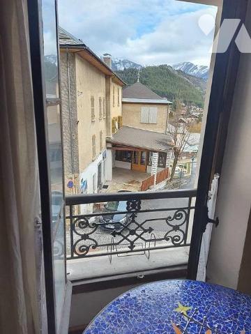 Vente Appartement T2 + une pièce à Seyne