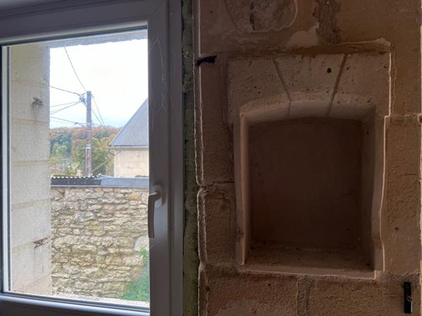 20682 - Maison en pierres à rénover