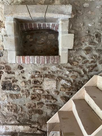 20682 - Maison en pierres à rénover