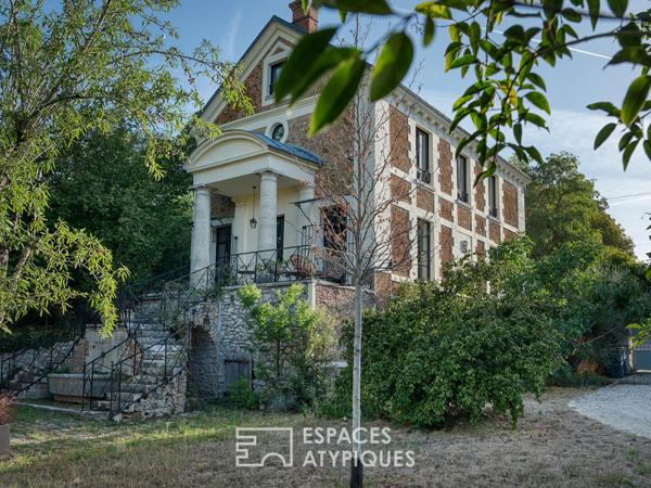 Propriété de caractère du XVIII avec sa maison de gardien