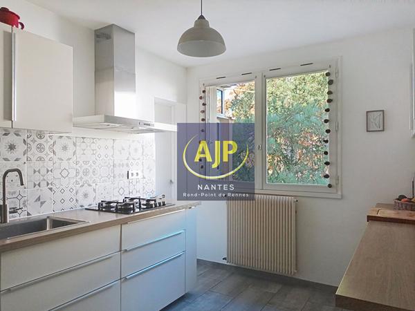 Vente appartement Nantes : 302 000 € - AJP Immobilier Nantes Rond-Point de Rennes