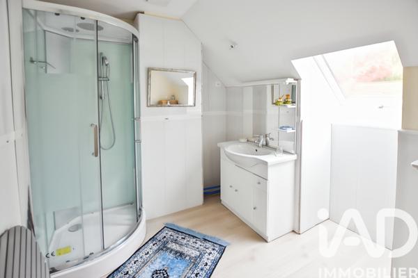 Maison à vendre 7 pièces 180 m² Crécy-la-Chapelle