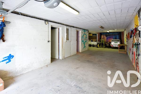 Maison à vendre 7 pièces 180 m² Crécy-la-Chapelle
