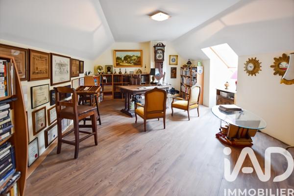 Maison à vendre 7 pièces 180 m² Crécy-la-Chapelle