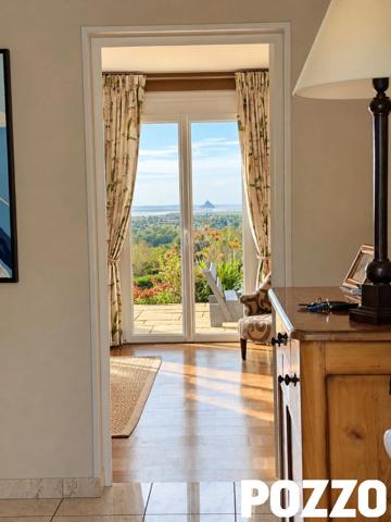A Vendre - MAISON RARE À LA VENTE - UNE VUE EXCEPTIONNELLE SUR LE MONT-SAINT-MICHEL AVRANCHES
