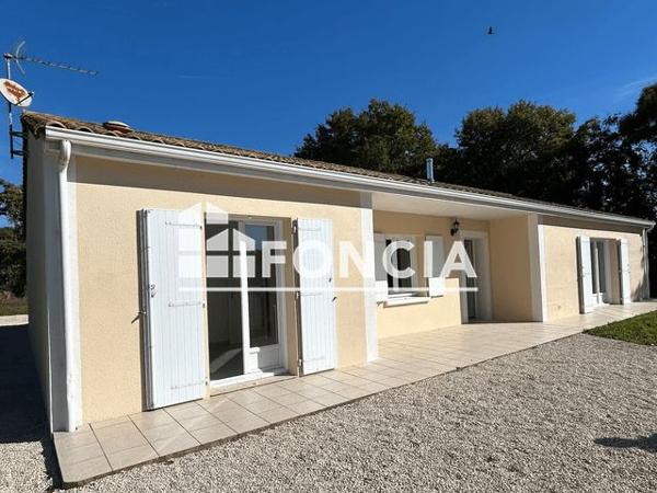 Location Maison 4 pièces 124.7 m² - 27 RUE DU PONT AUX LOUPS Chize 79170