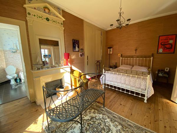 Maison Niort 10 pièces 275 m2