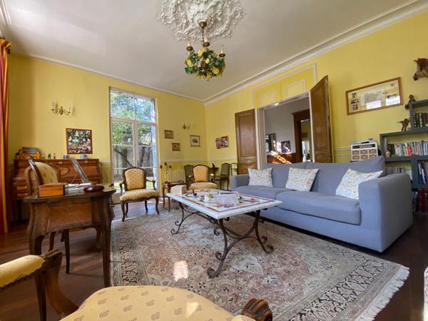 Maison Niort 10 pièces 275 m2