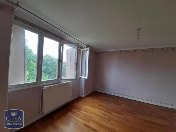 Appartement à louer 3 pièces 81.76m²