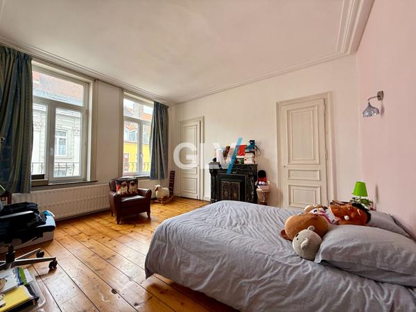 Élégante maison familiale de 335 m², Adresse prisée République , Lille