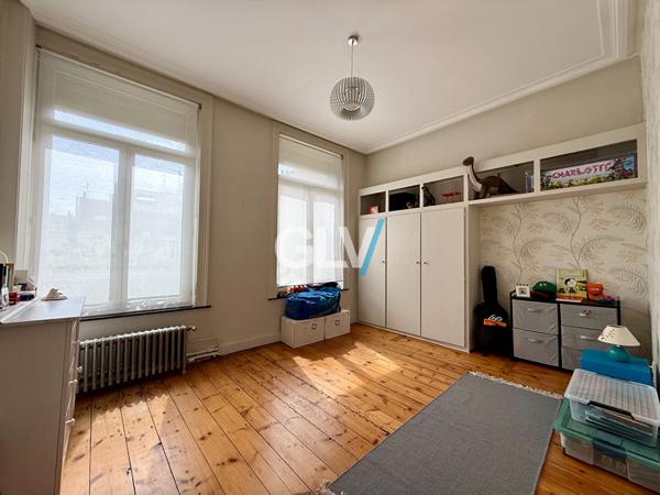 Élégante maison familiale de 335 m², Adresse prisée République , Lille