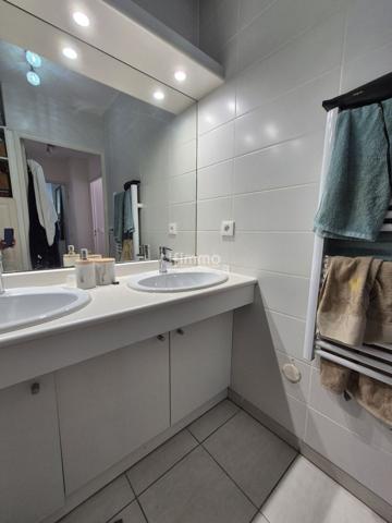 T4 83M2 avec Terrasse 30M2 13011 la Pomme/les Caillols