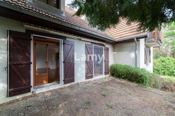 Les auxons – maison 135 m² – 5 chambres – 9 ares