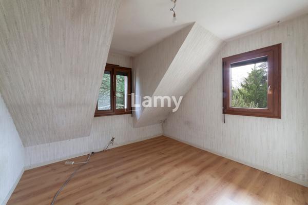 Les auxons – maison 135 m² – 5 chambres – 9 ares