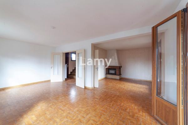 Les auxons – maison 135 m² – 5 chambres – 9 ares