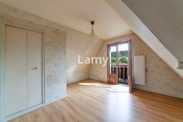 Les auxons – maison 135 m² – 5 chambres – 9 ares