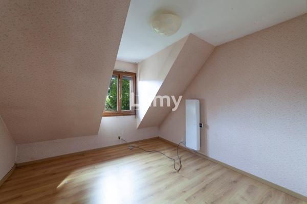 Les auxons – maison 135 m² – 5 chambres – 9 ares