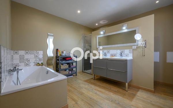 Maison à vendre    6 pièces •  Féchain